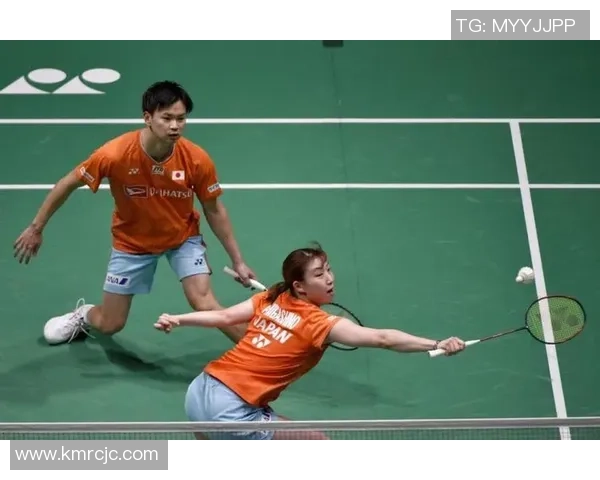 李芳独家揭秘羽毛球技巧与训练心得助你提升球技的全方位指南